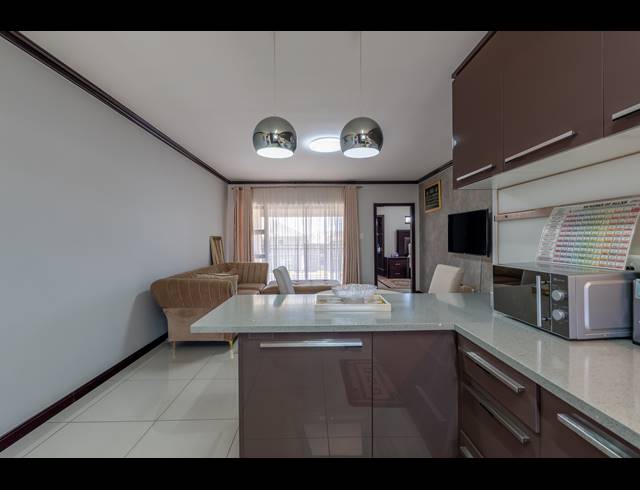 2 BEDROOM APARTMENT FOR SALE IN BROADACRES